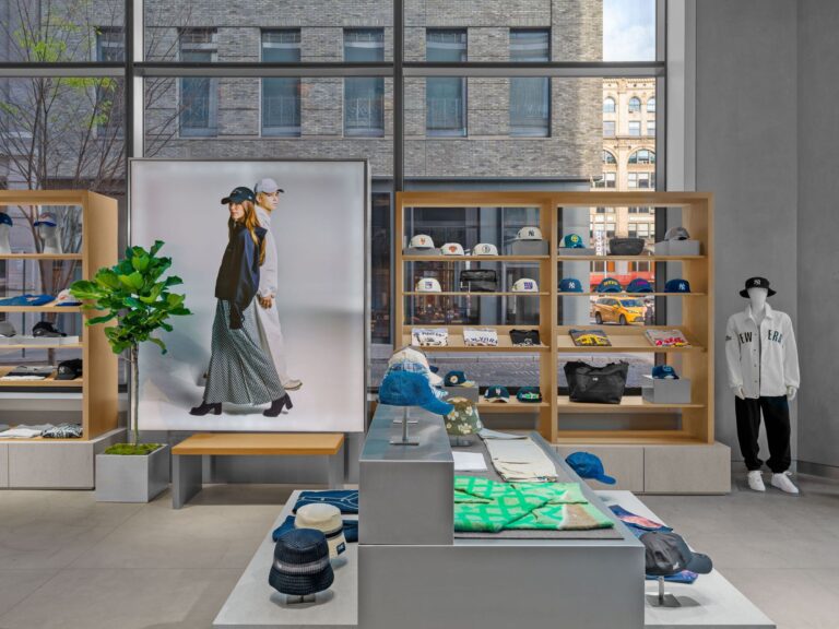New Era New York Flagship - Interior 3